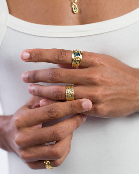 Anel Delta Ouro 18K