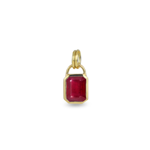 Pingente Antique Ouro 18K